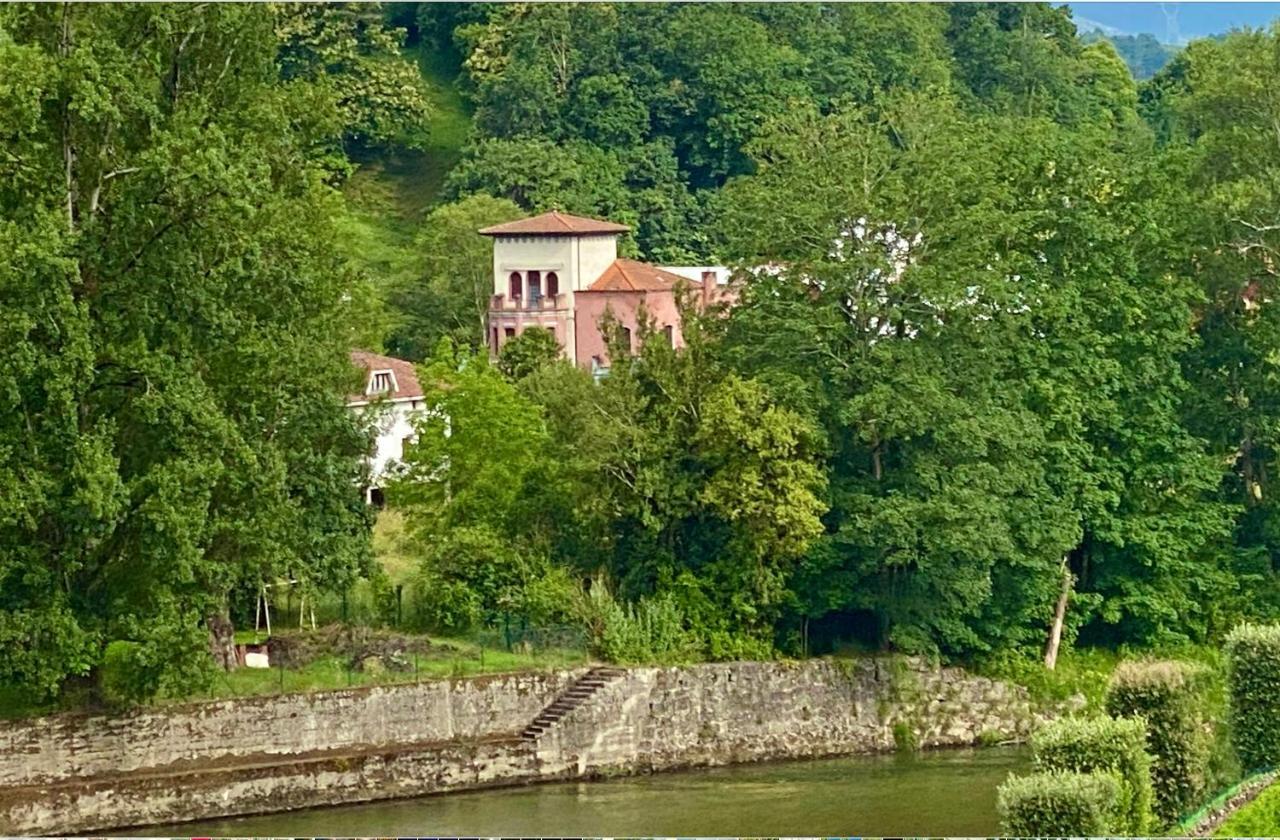 Apartamento Centro Cangas De Onis Apartment Екстериор снимка