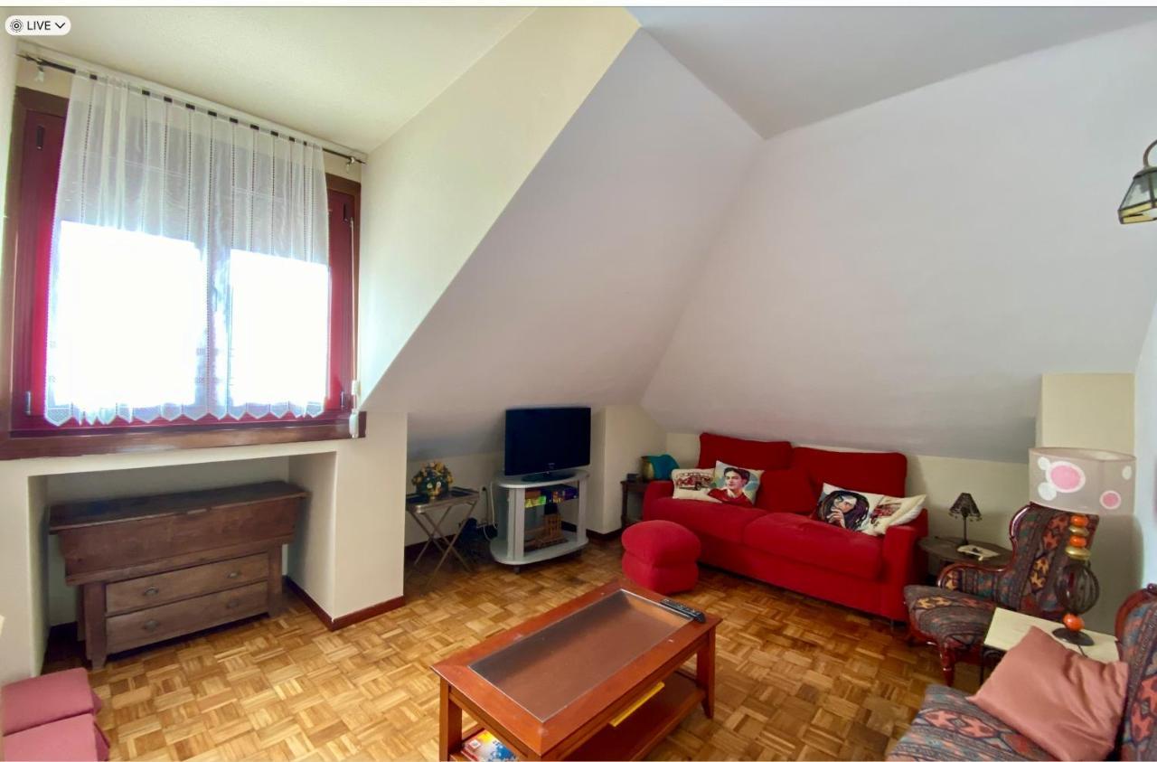 Apartamento Centro Cangas De Onis Apartment Екстериор снимка