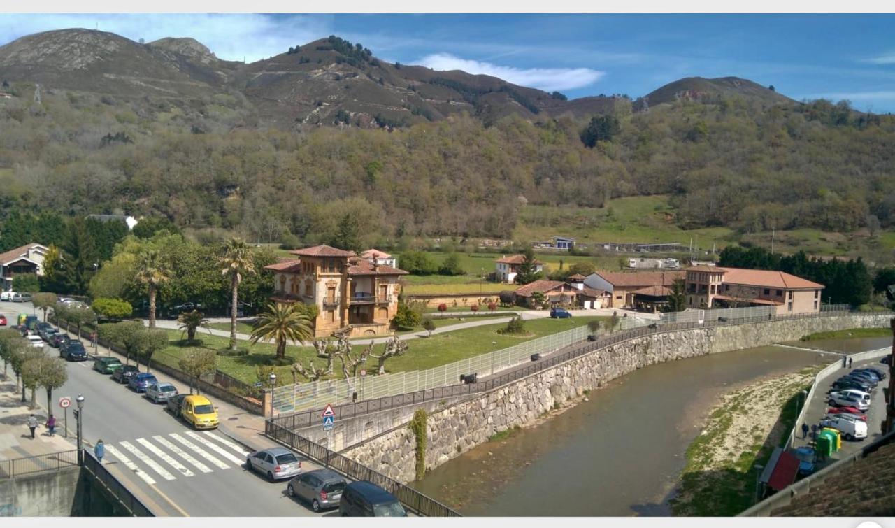 Apartamento Centro Cangas De Onis Apartment Екстериор снимка